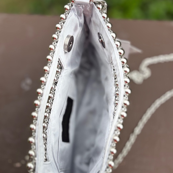 New With Tag — Hand-Beaded Silver Evening Shoulder Bag / Clutch - Picture 7 of 9